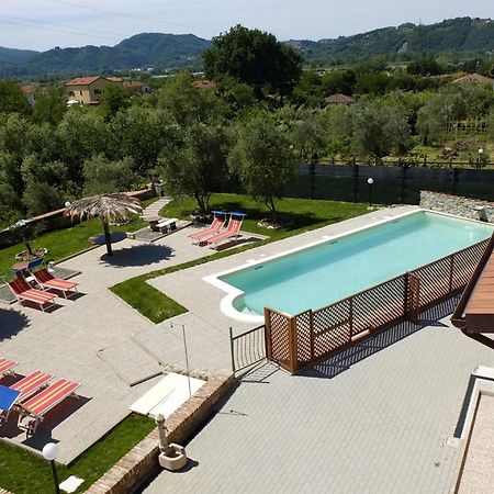 La Fonda Casa Vacanze-Appartamenti Con Piscina ซานโต สเตฟาโน ดิ มากรา ภายนอก รูปภาพ